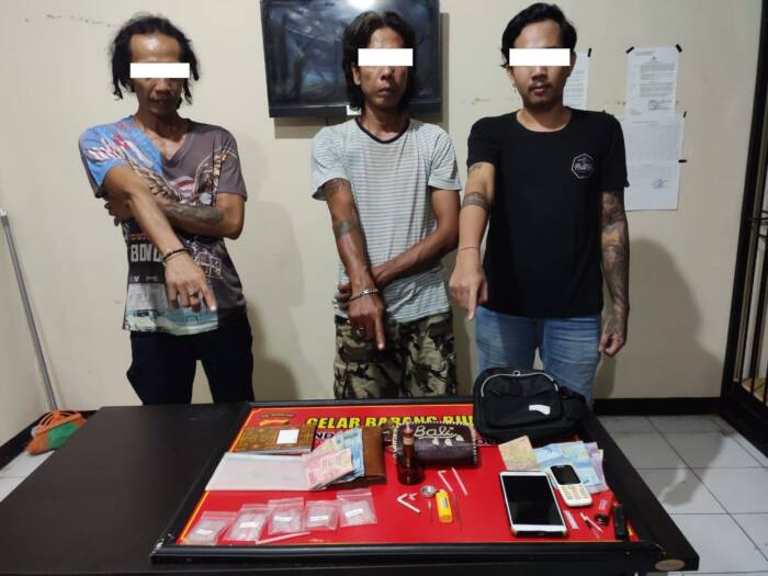 Tangkap 3 Pengedar Narkoba, Polisi Temukan 24 Paket Sabu
